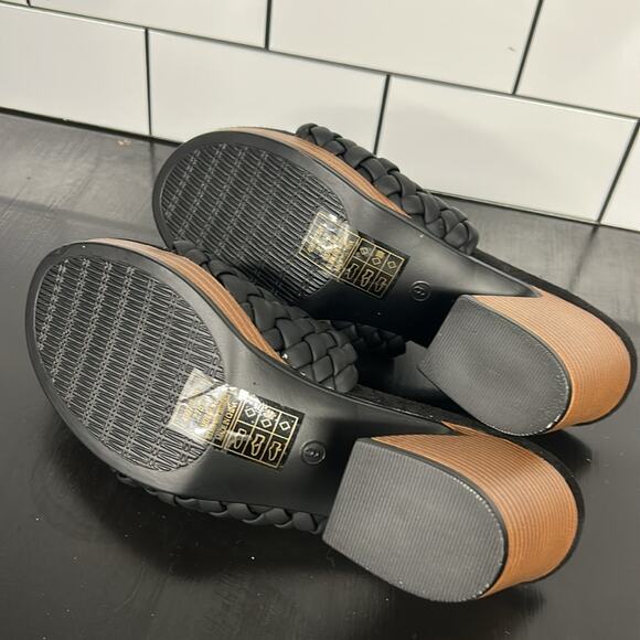 Pierre Dumas Faux Leather Braided platform Slip On Shoes Women’s Size 9 - Picture 6 of 6